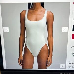 Lululemon Wundermost Ultrasoft Nulu Square-Neck Sleeveless Bodysuit M Bone